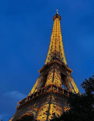 Definitely better to see the Eiffel Tower at night.
