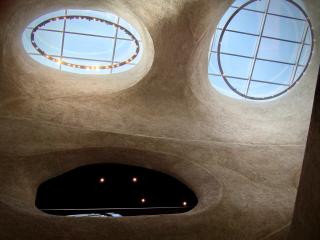 Karsten's continued series. "Strange Faces in Peculiar Places"... This one I found in the muesuem.